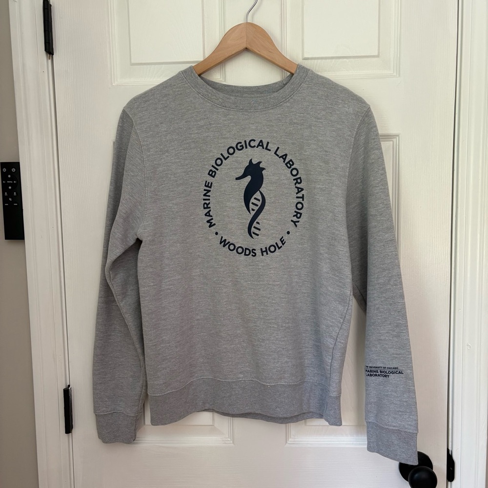 NWOT Marine Biological Laboratory Sweatshirt